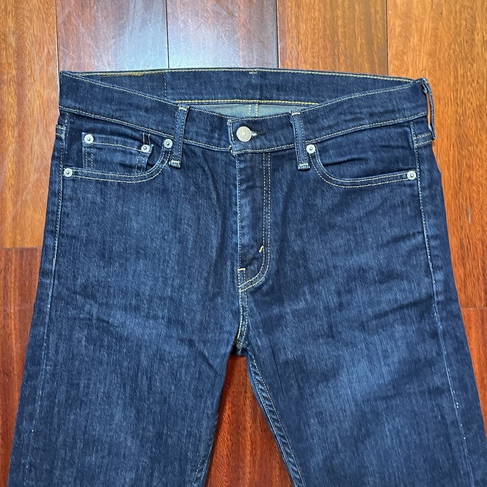 Levis Jeans Mens 29x32 (32x31) Blue Dark Wash 513 Slim Straight Work Casual - Picture 2 of 10